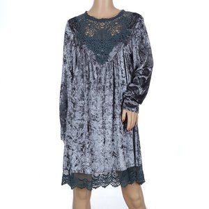 Jodifl Velvet Lace Shift Dress Medium NWT